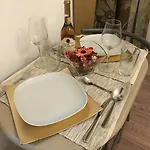 Goldcentral - Stylish - Wine Tasting Access 아파트 *
