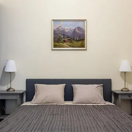 Apartment Goldcentral *