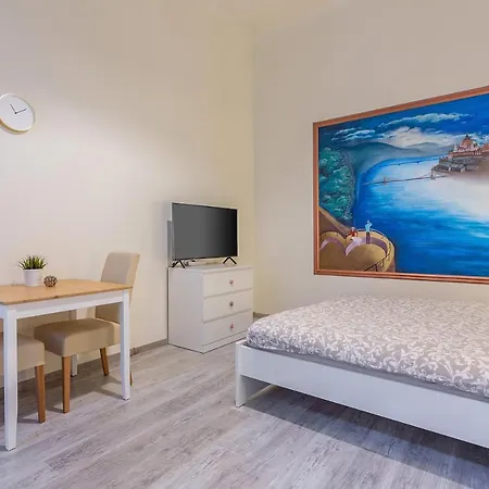 Apartment Goldcentral *