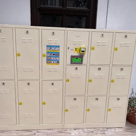 Goldcentral * Budapešť