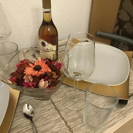 Goldcentral - Stylish - Wine Tasting Access *